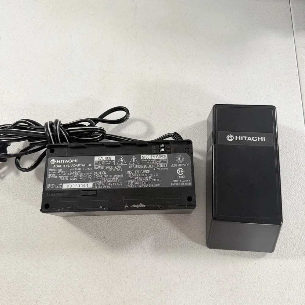 Hitachi VM-6100A S-VHS Camcorder Video Camera POWERS ON AS IS READ